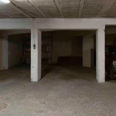 Center Of Spacious Two-bedroom With Terrace And Ac Apartment